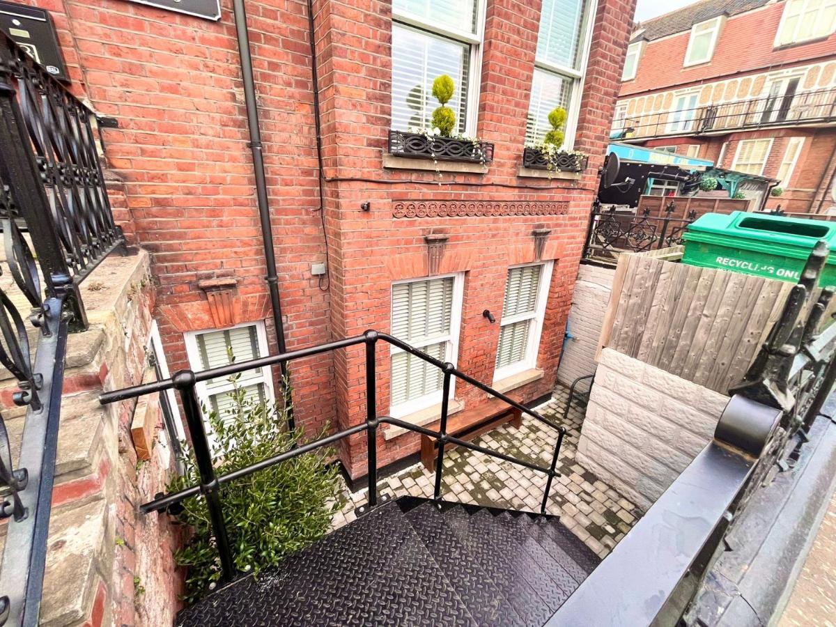 Olivia Rojo Apartment Cromer Exterior photo